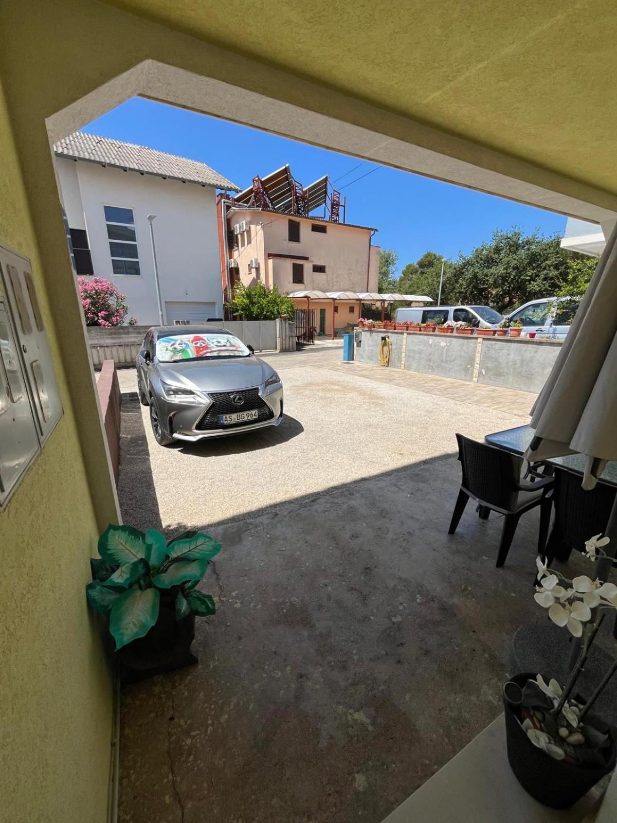 Ana Lovetovo Vodice Eksteriør bilde